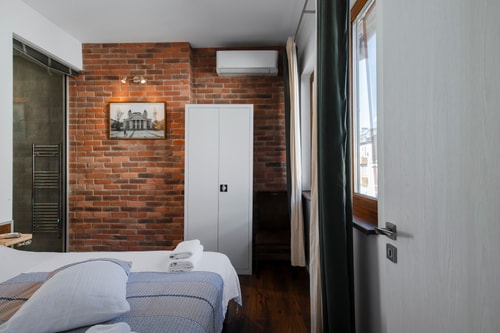 Cinématique - Designer 1BD on Solunska 3 Flat Manager Booking