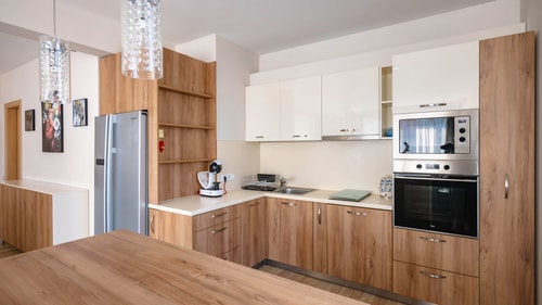 Nadya Ralevitsa 1BD · Modern & Spacious Stay with Free Parking 11 Flat Manager Booking