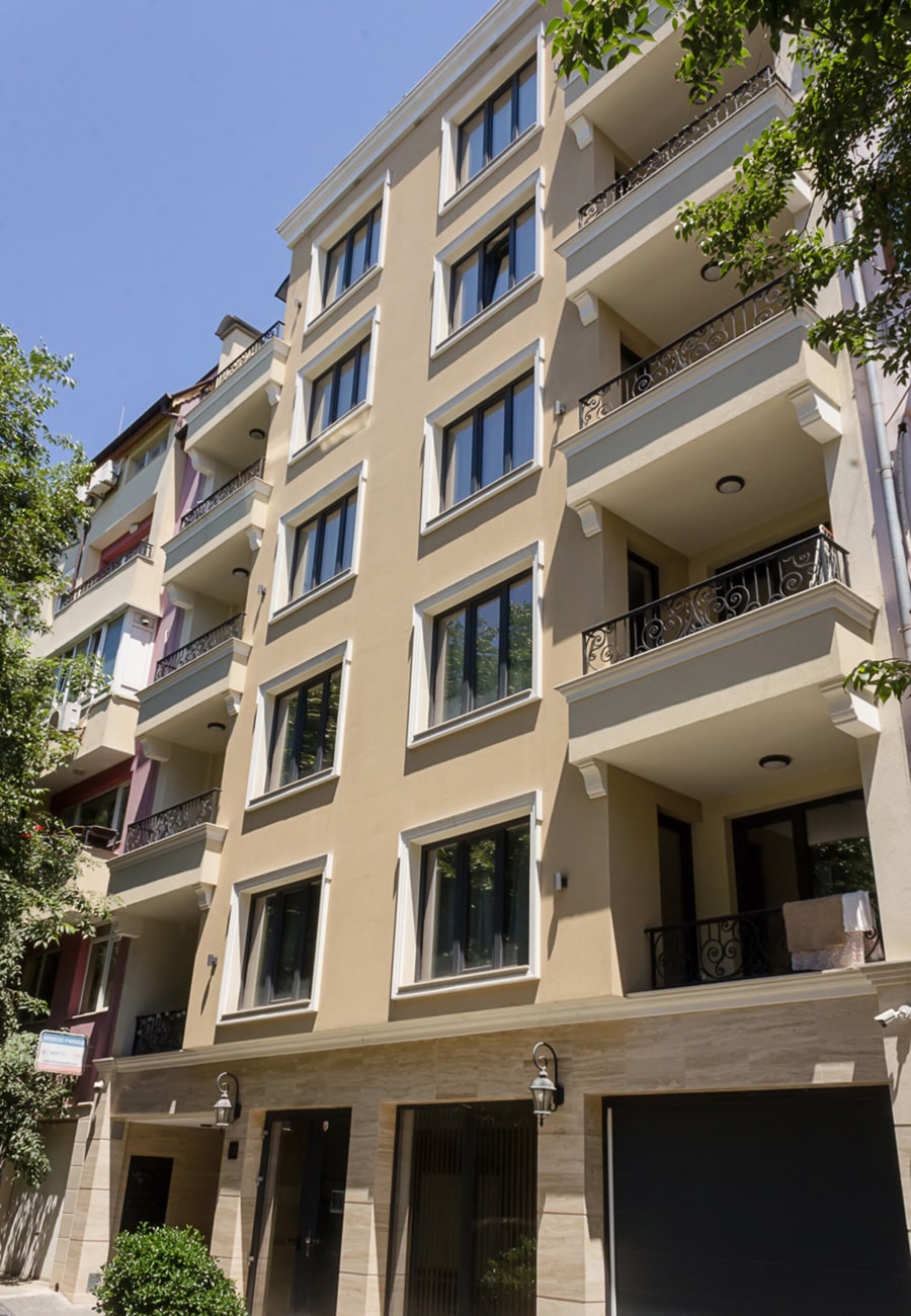 Warm&Comfy 3BD Apt Varna Center 3 Flat Manager Booking