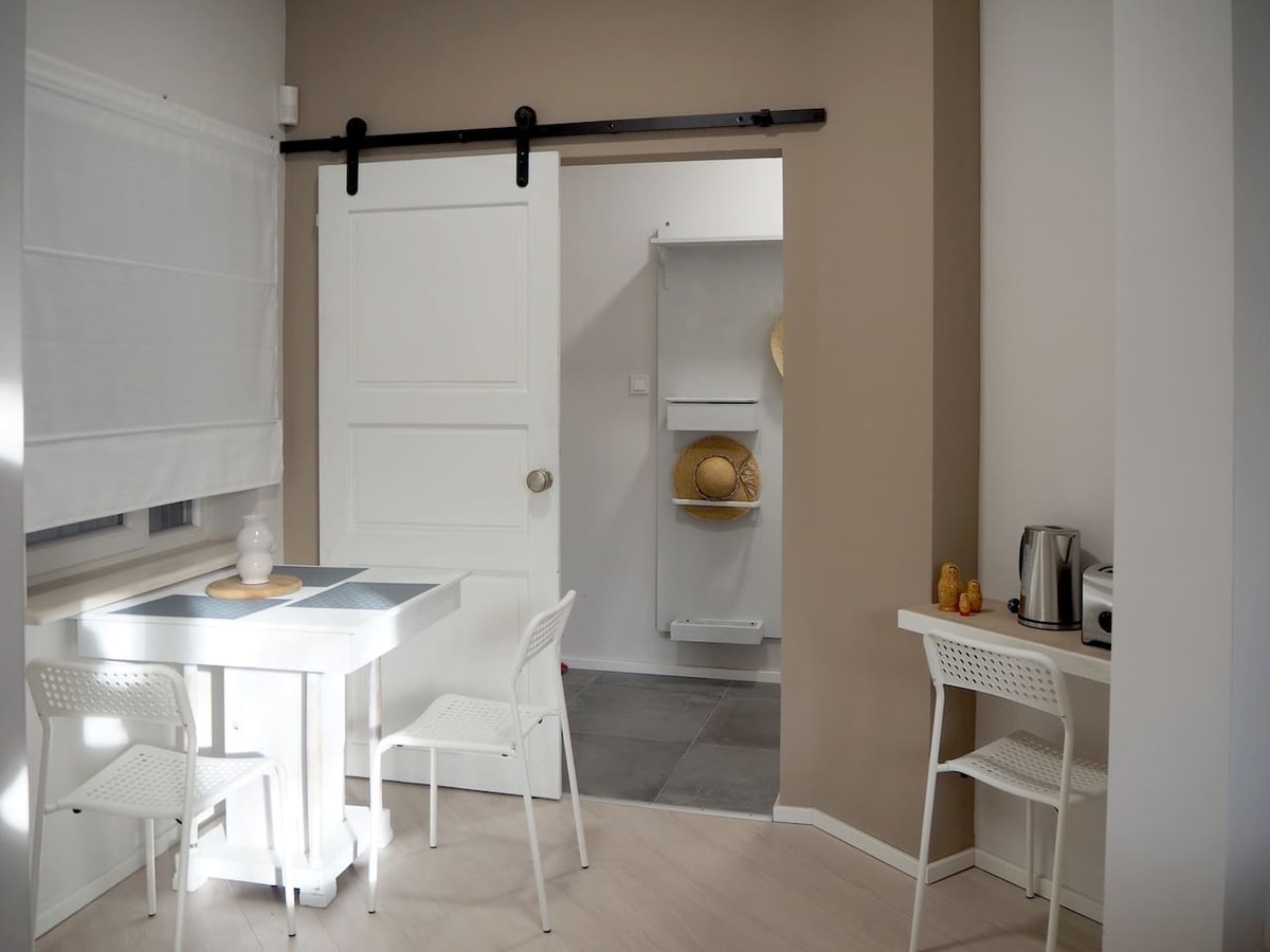 Caché ✦ Bright One-Bedroom Apartment in Sofia 3 Flat Manager Booking