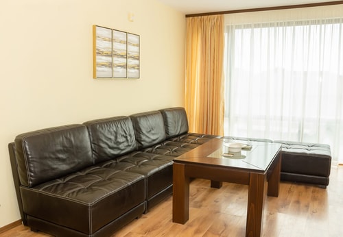 Cozy 1BD Apartment with a Spacious Terrace 8 Flat Manager Booking