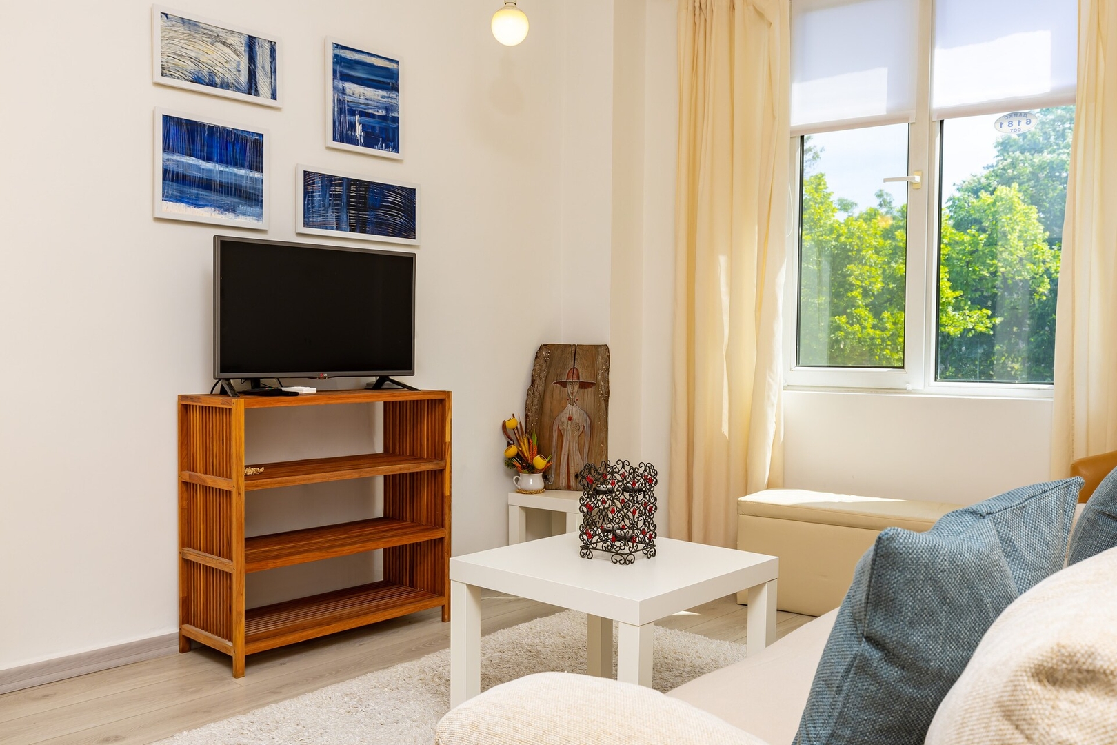 Azuuro ~ 1BD near the city center 14 Flat Manager Booking