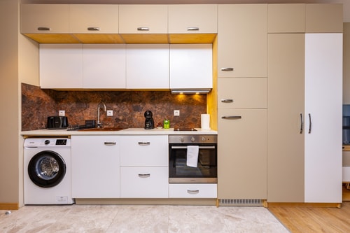 Plaza Nest - Cozy Studio Apartment 1 Flat Manager Booking