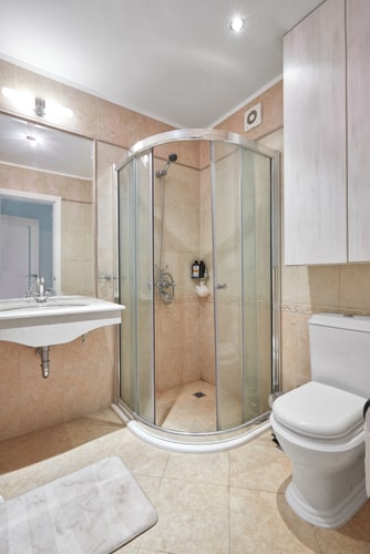 2BD Flat with Parking in Flores Garden Complex 10 Flat Manager Booking
