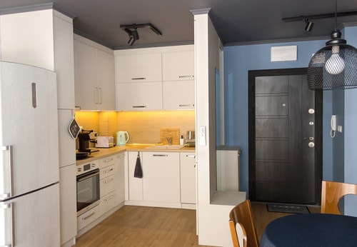 Vili's Place - 1 Bedroom Apartment with Balcony 2 Flat Manager Booking
