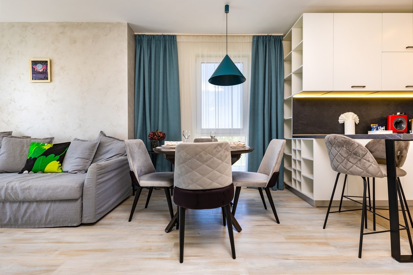 Bright and Cozy 1BD Flat in Plovdiv with Parking 9 Flat Manager Booking
