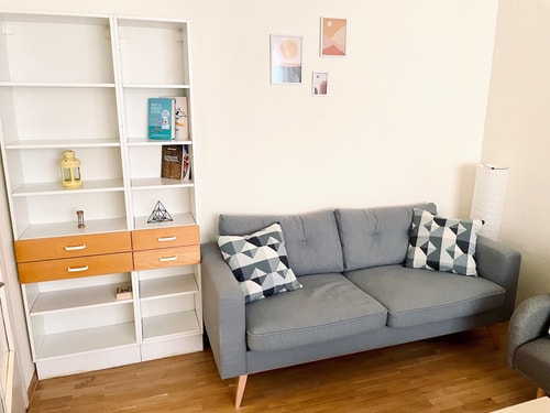 Spacious 2-BRD Flat by the Mall 10 Flat Manager Booking