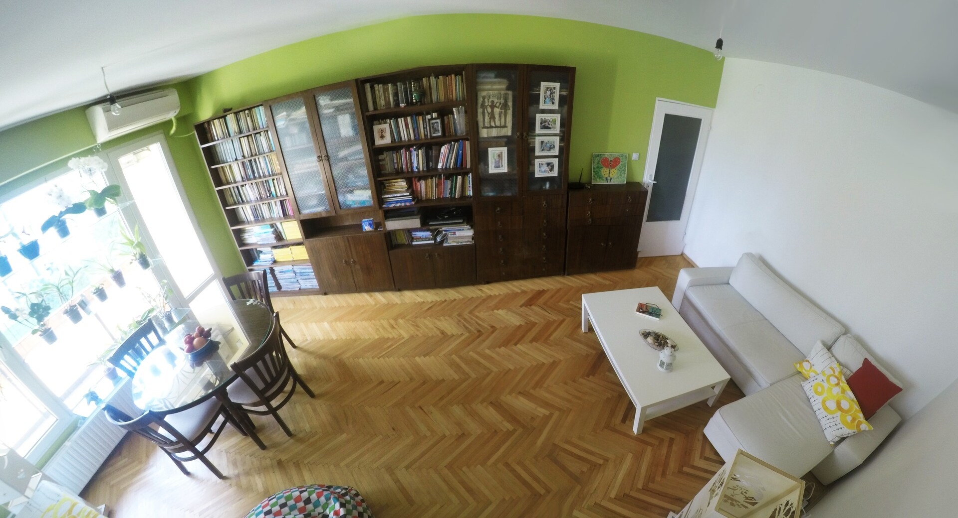 Beautiful Flat in Central Location 44 Flat Manager Booking