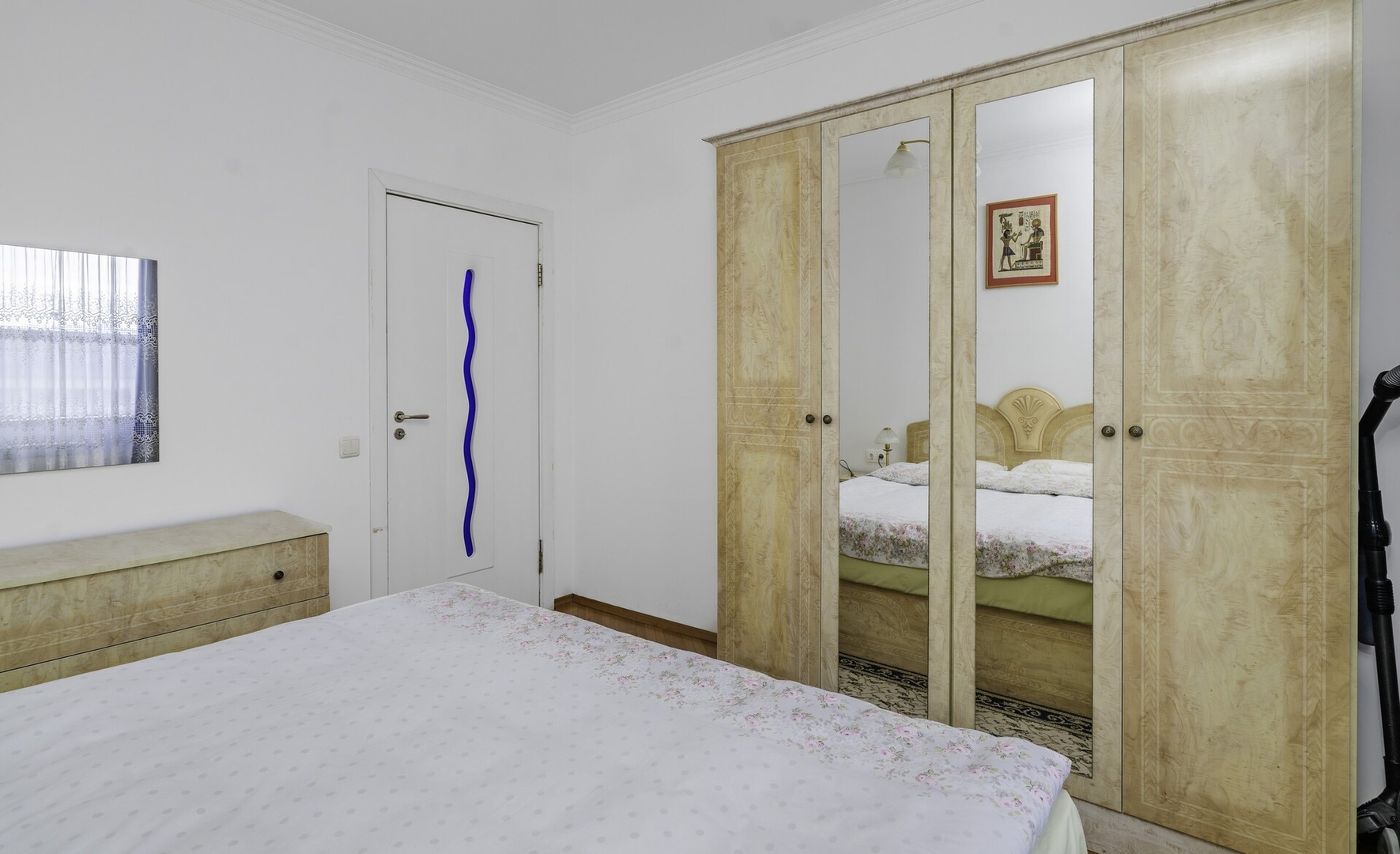 Cozy 2BD Apartment close to South Park 23 Flat Manager Booking
