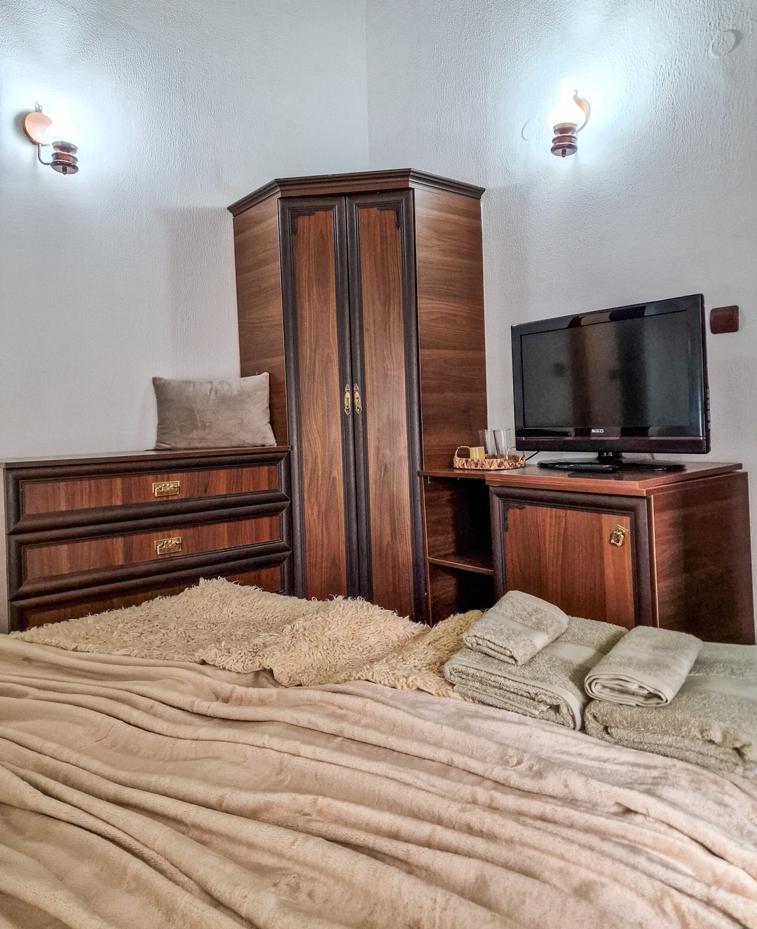 8BD Retreat in Bansko: Comfort & Mountain Charm 32 Flat Manager Booking