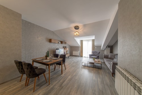 Luxury 2-bedroom apartment by Studenets Center 13 Flat Manager Booking