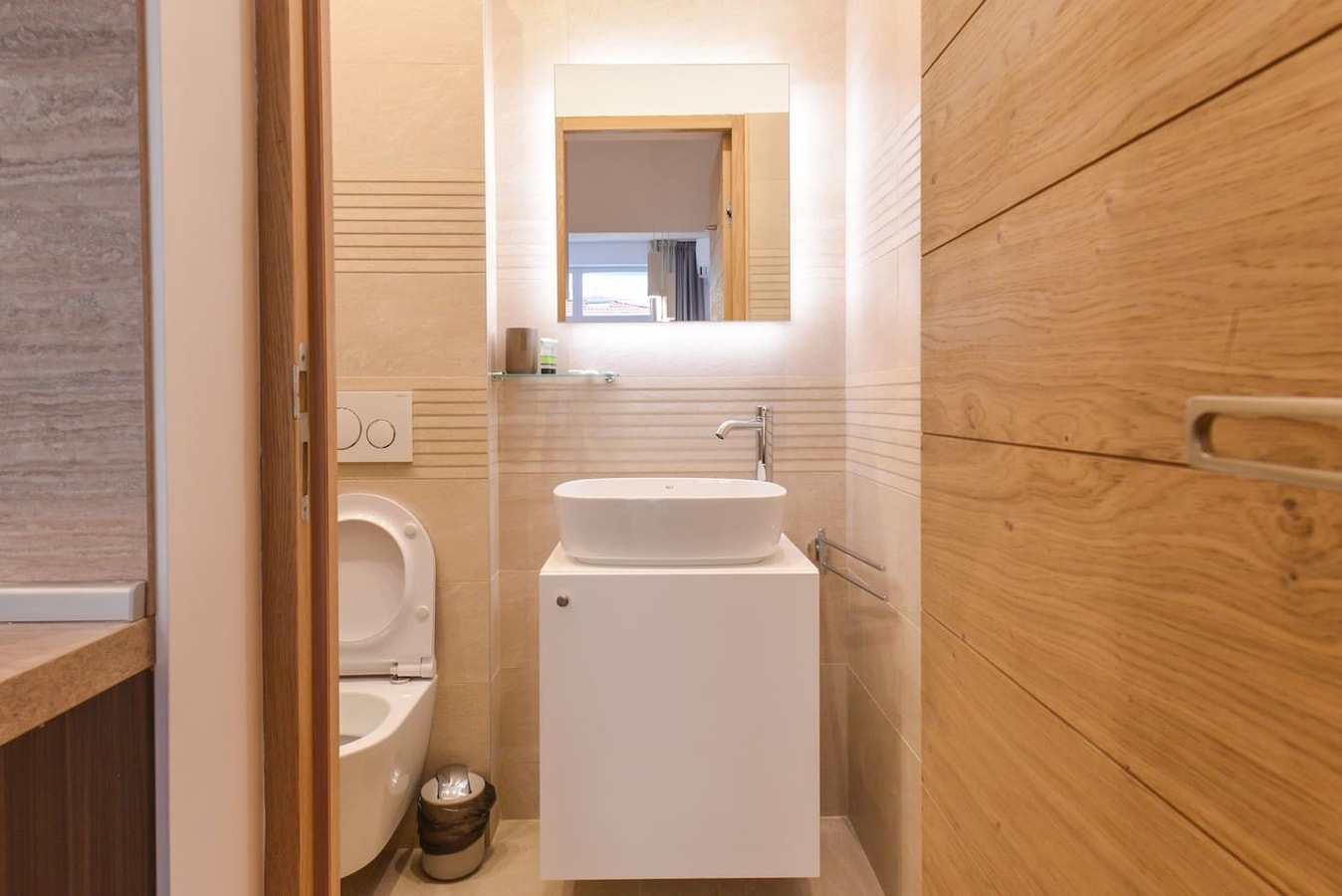 MOCCA Studio - Crystal Garden 2 Flat Manager Booking