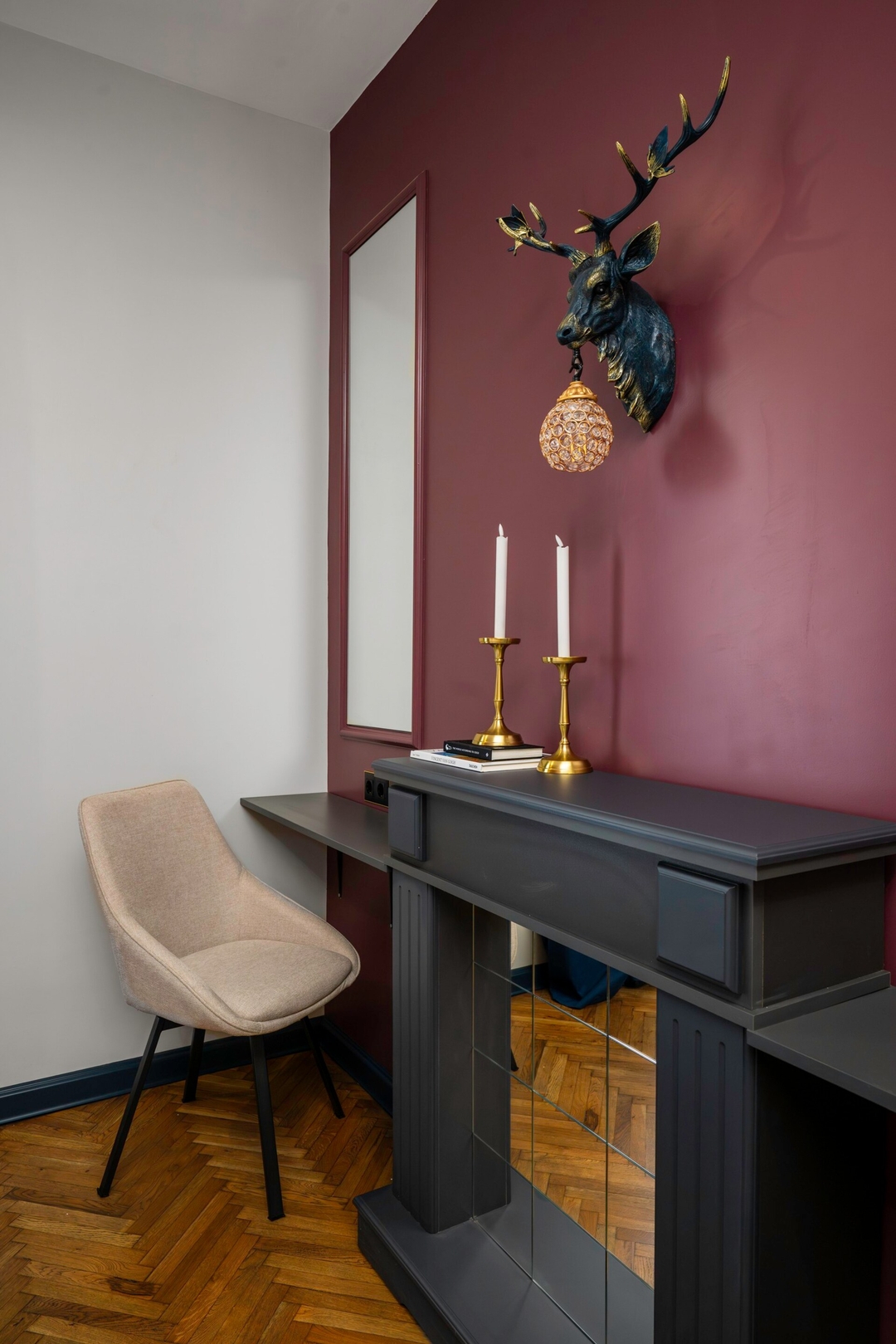 *Royal Retreat* - Your central designer spot 4 Flat Manager Booking