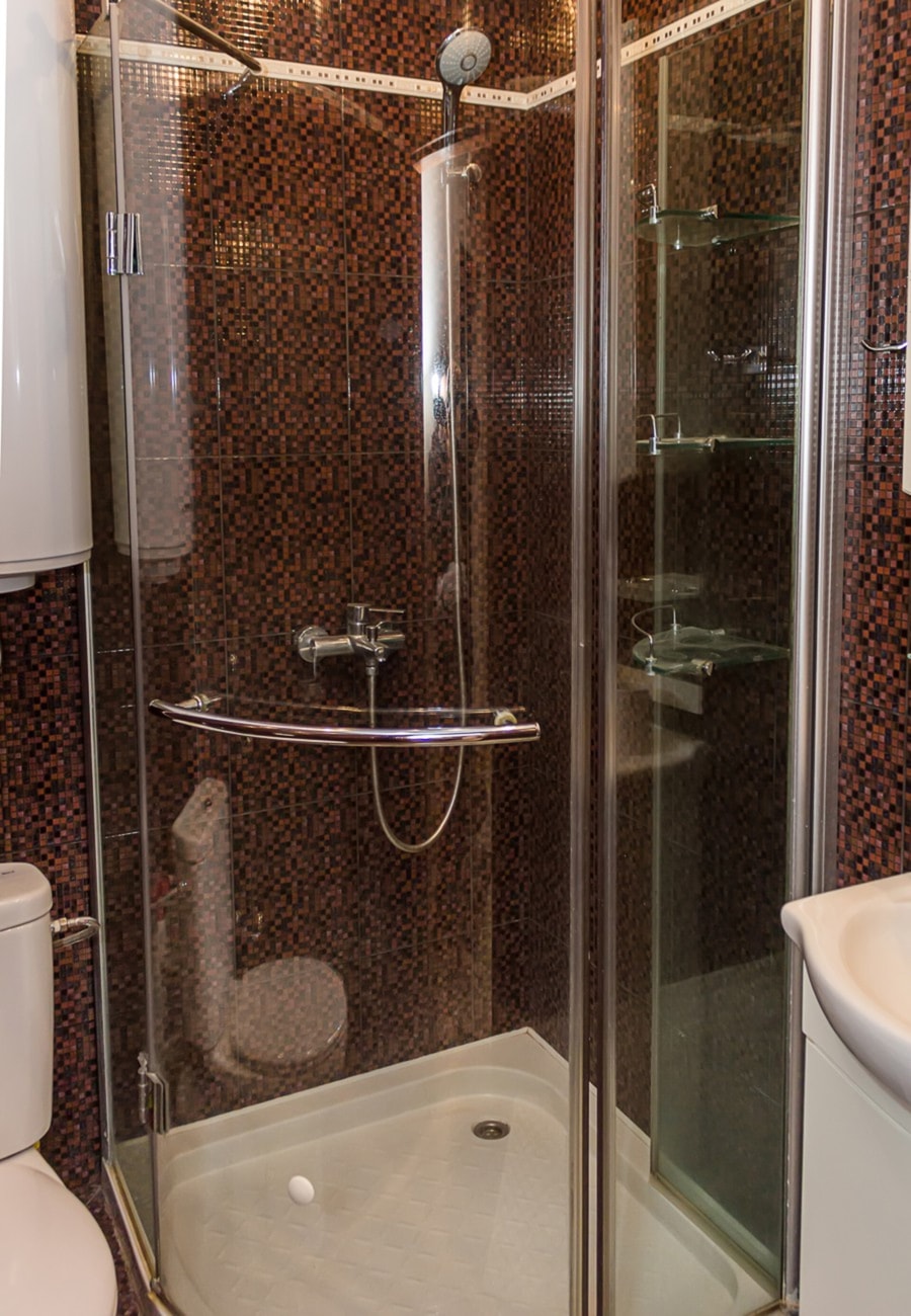 Varna Gem: 2BD Flat with Sunny Balcony 30 Flat Manager Booking