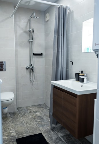 VARNA Gencho Briz Ho · Private Villa with 5BD, Pool & Stunning Sea Views 40 Flat Manager Booking
