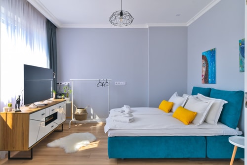 〰The Blue Apartment  1BD with Artistic Design 5 Flat Manager Booking