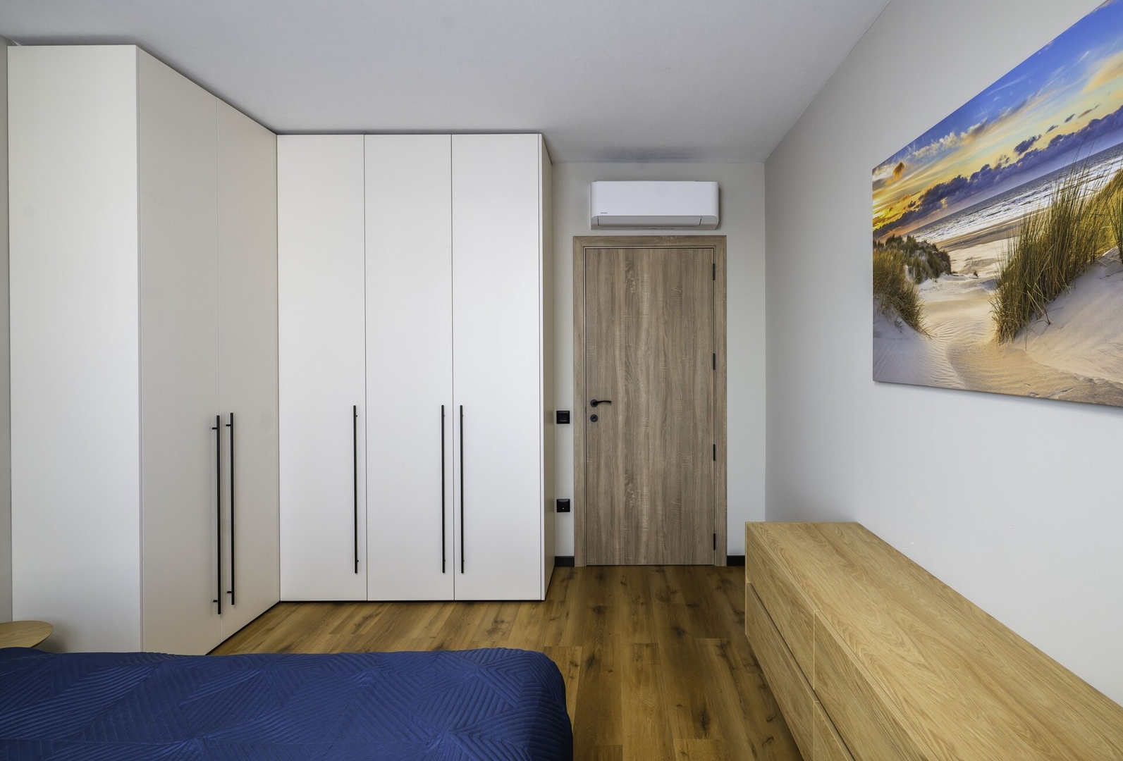 Aviva Living - 2BD Apartment With Free Parking 13 Flat Manager Booking