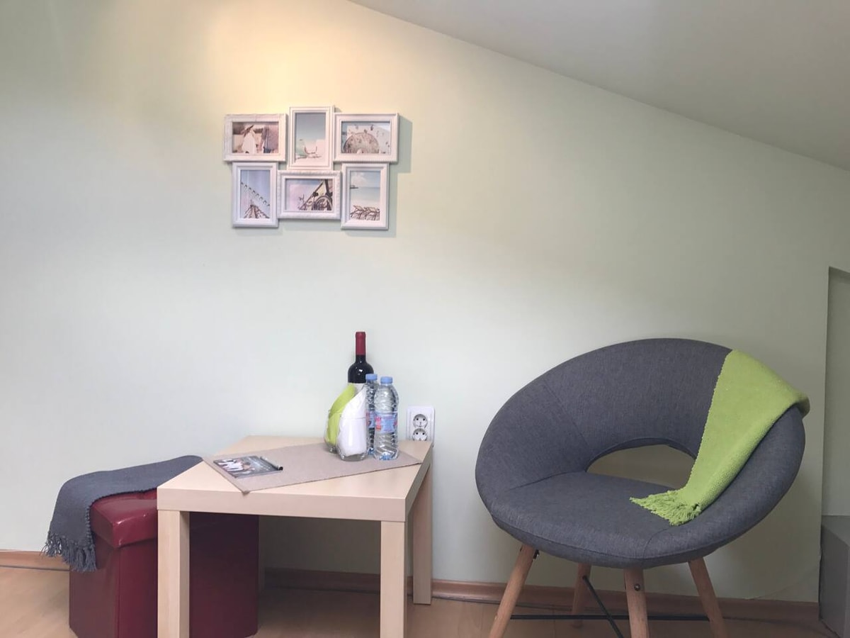 The Backpacker's Spot - Bus & Railway Station Gem 5 Flat Manager Booking