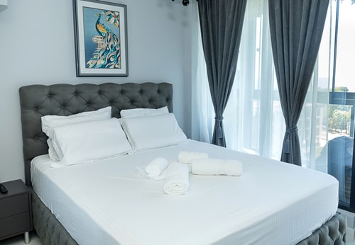 Royal View –Luxury 2BR Apartment with Sea Panorama 2 Flat Manager Booking