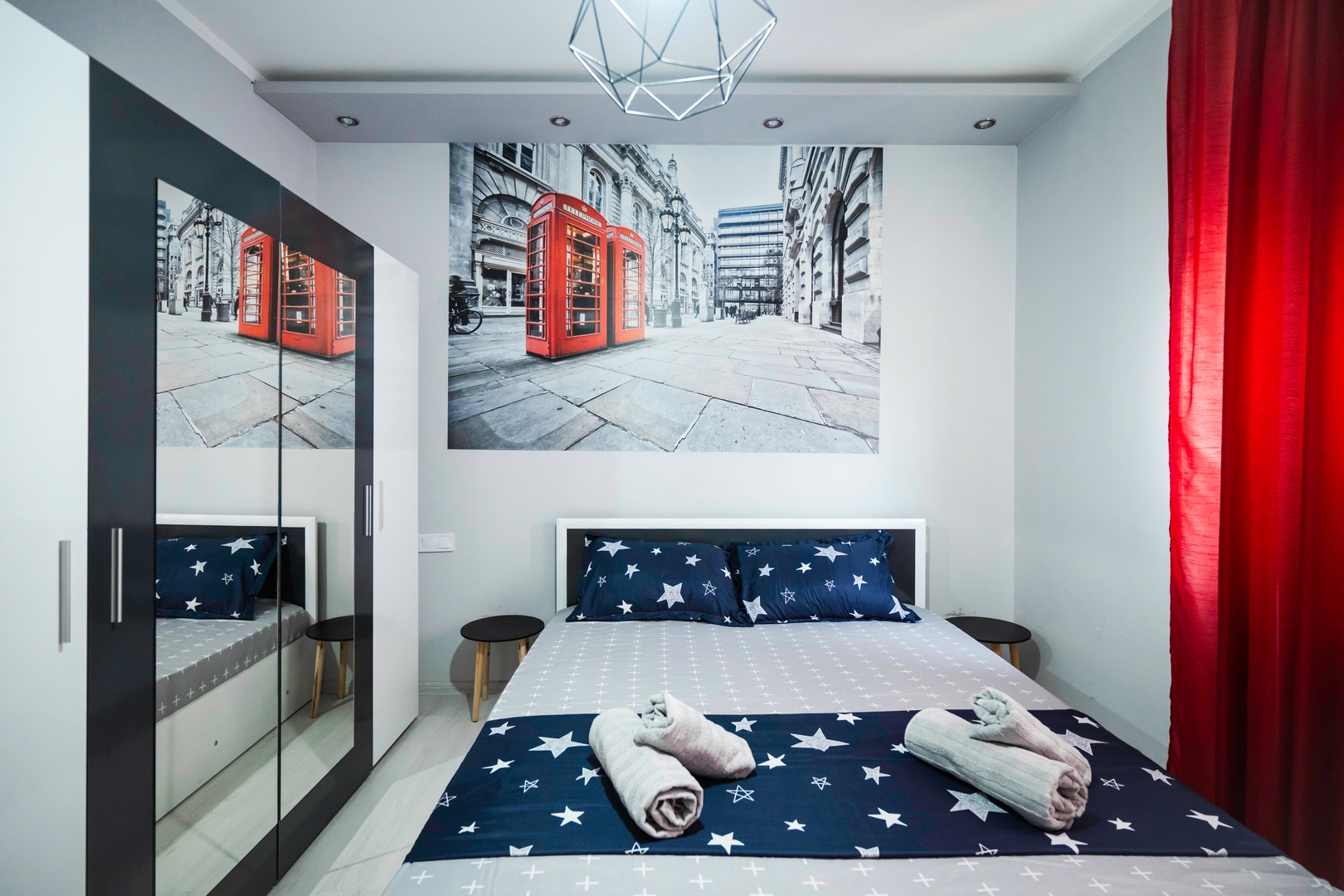 Feel Right at Home: Bright and Modern Apartment 11 Flat Manager Booking