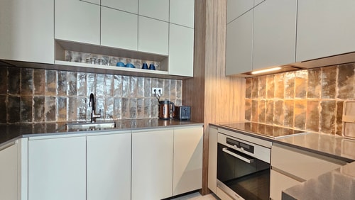 Bright Urban Stay with Parking 9 Flat Manager Booking