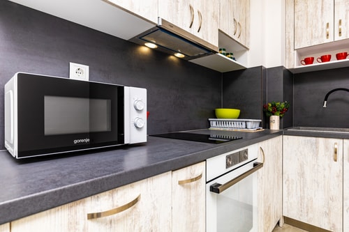 Radiant Retreat: Bright 1BD Haven in Plovdiv 13 Flat Manager Booking