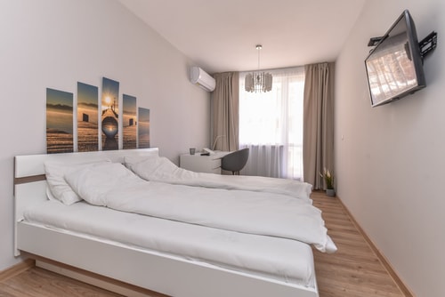 Stylish Residential Flat ~ with Parking & Balcony 5 Flat Manager Booking