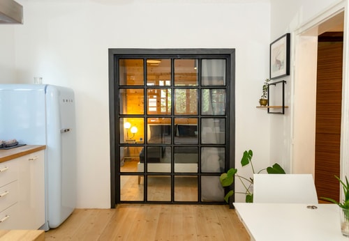 Bright & Spacious Apartment with a Charming Balcon 13 Flat Manager Booking