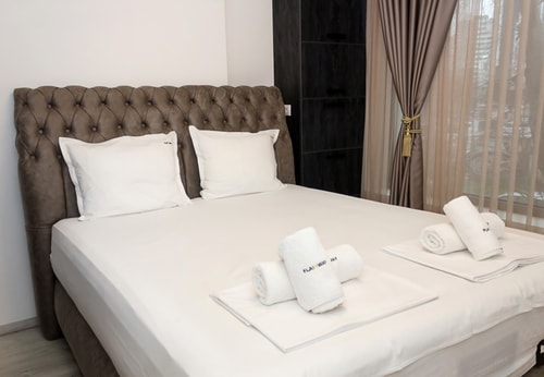 New Black & White Flat 5 Min Away From Sea Garden 1 Flat Manager Booking