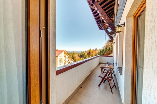 *By the Fireplace* Cozy 2BD Flat with a nice view 14 Flat Manager Booking