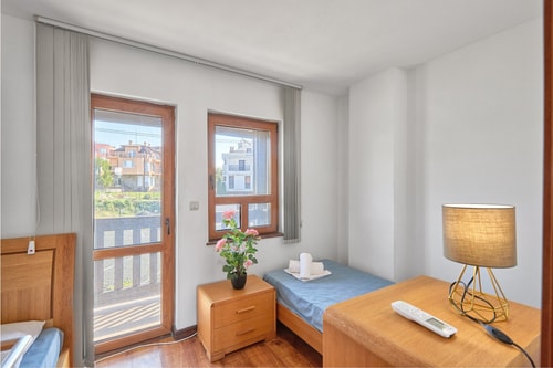 Charming 2BD Guest House in Sozopol 2 Flat Manager Booking