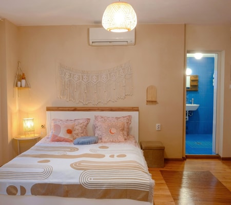 Dream Hill Nest 1BD Apartment in Plovdiv Center 1 Flat Manager Booking