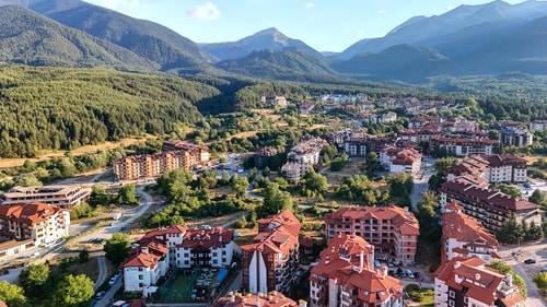 Belmont's Green Dragon nest | 1BD Apartment 4 Flat Manager Booking