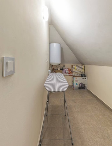 Fancy 1BD penthouse with terrace near the centre 14 Flat Manager Booking