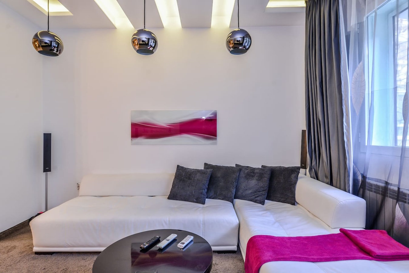 Extravaganzzo - Super Central One Bedroom Modern 9 Flat Manager Booking