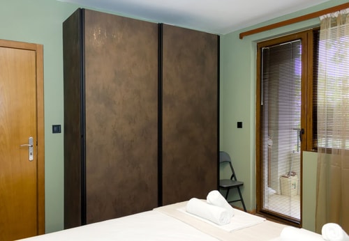 Modern Comfort in Central Varna with WorkSpace 11 Flat Manager Booking