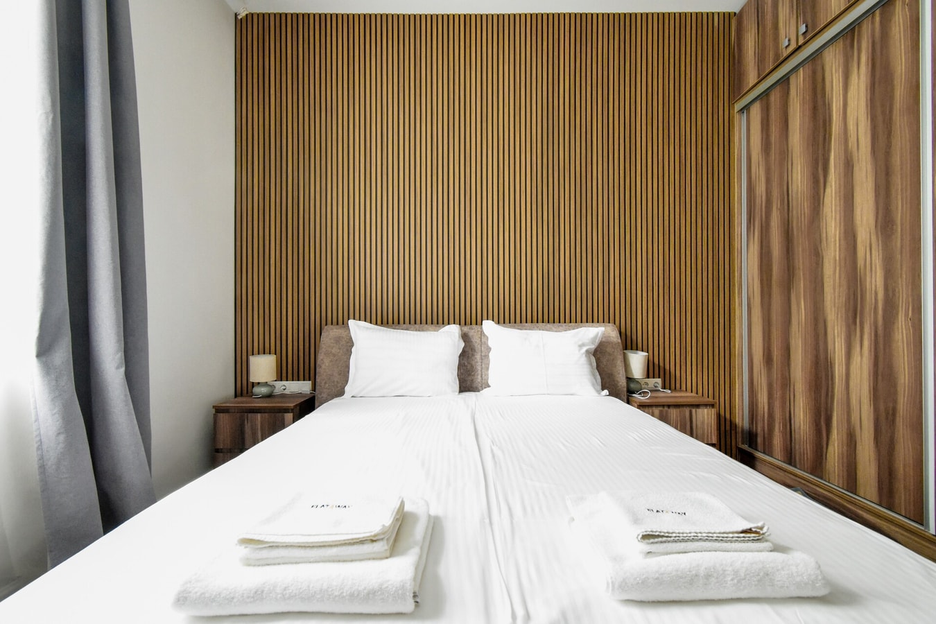 Blue Breeze Apartment 9 Flat Manager Booking