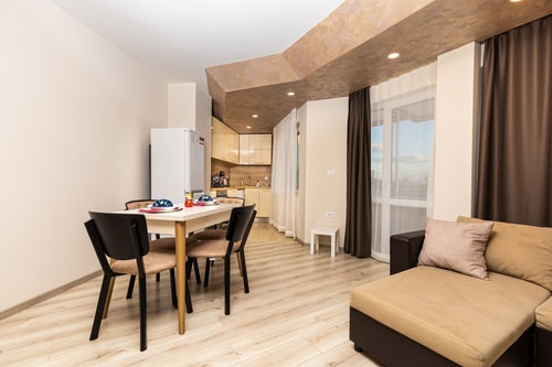 Sunny 1BD Apartment in OLD TOWN 6 Flat Manager Booking