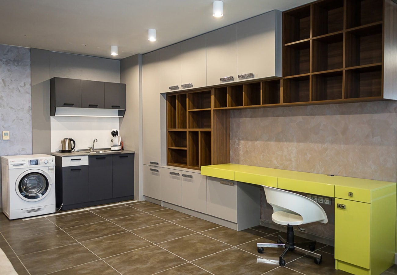 Modern Elegance in Varna – Spacious Studio 1 Flat Manager Booking