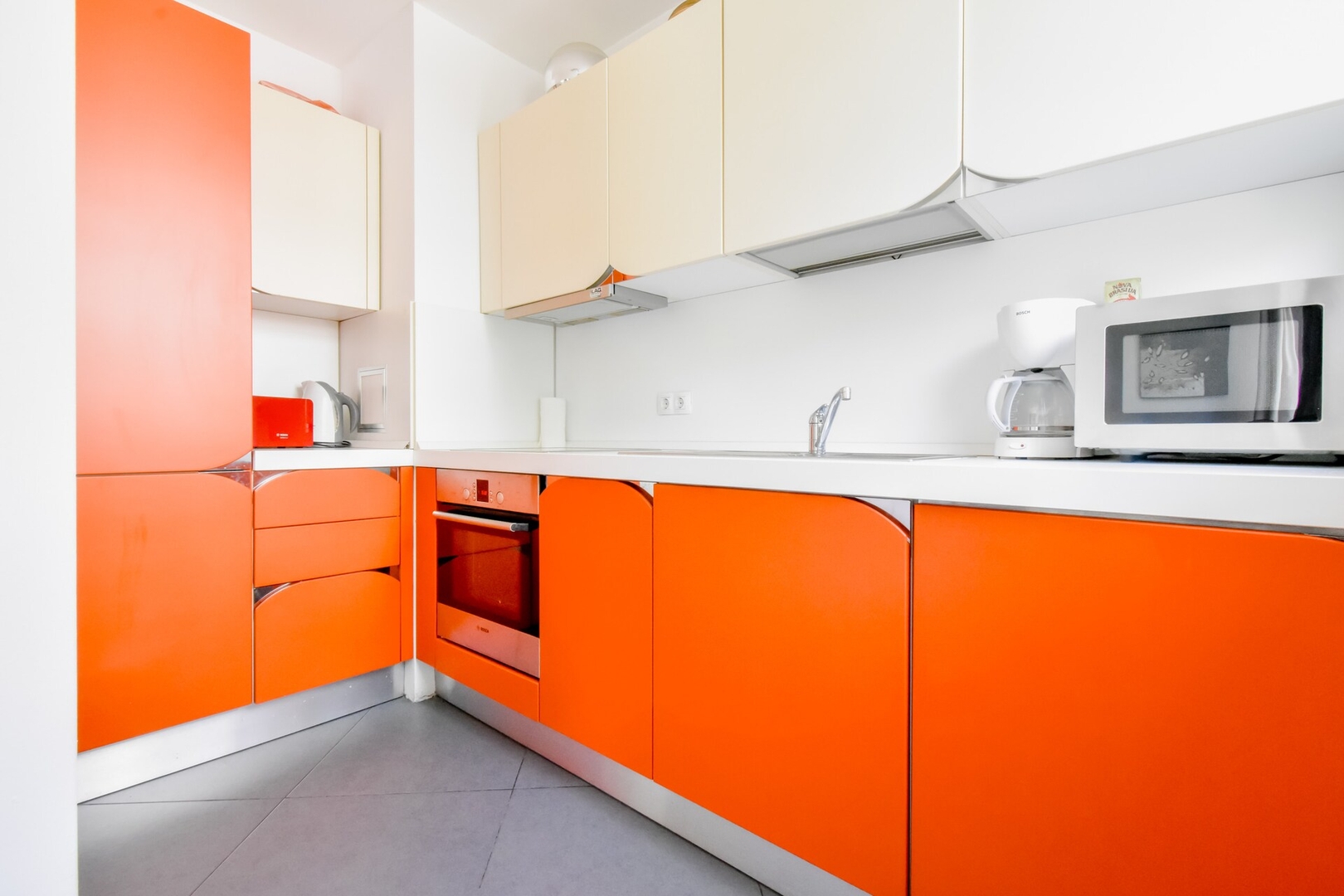 Joy Apartment – Stylish 2BD in Oborishte 3 Flat Manager Booking