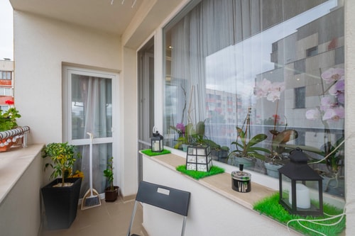 Feel Right at Home: Bright and Modern Apartment 15 Flat Manager Booking