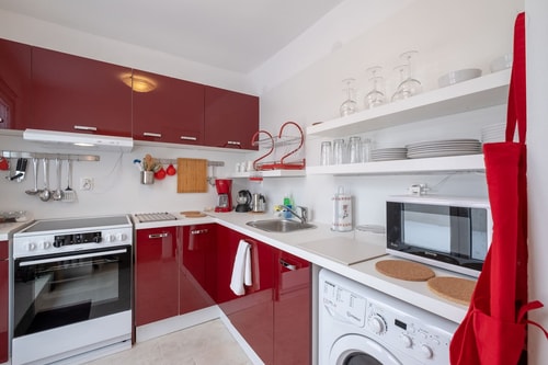 LZ Spacious One Bedroom Apartment in Top Centre 12 Flat Manager Booking