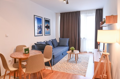 Cozy Flat with Pool & Mountain Views, Near Gondola 1 Flat Manager Booking