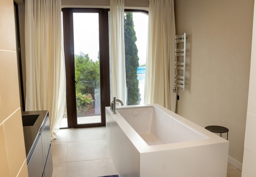 Luxury 4-bedroom Villa in Black Sea Rama Resort 34 Flat Manager Booking