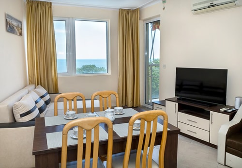 Cozy Retreat with Sea View & Balcony | Nikea Park 0 Flat Manager Booking