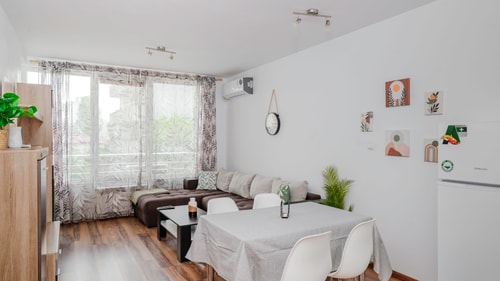 Terra Vibes - Central 1BD with balcony 12 Flat Manager Booking