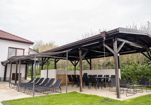 VARNA Gencho Briz Ho · Private Villa with 5BD, Pool & Stunning Sea Views 2 Flat Manager Booking