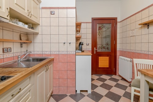Life in Colors ~ Two-Bedroom Premium Apartment 6 Flat Manager Booking