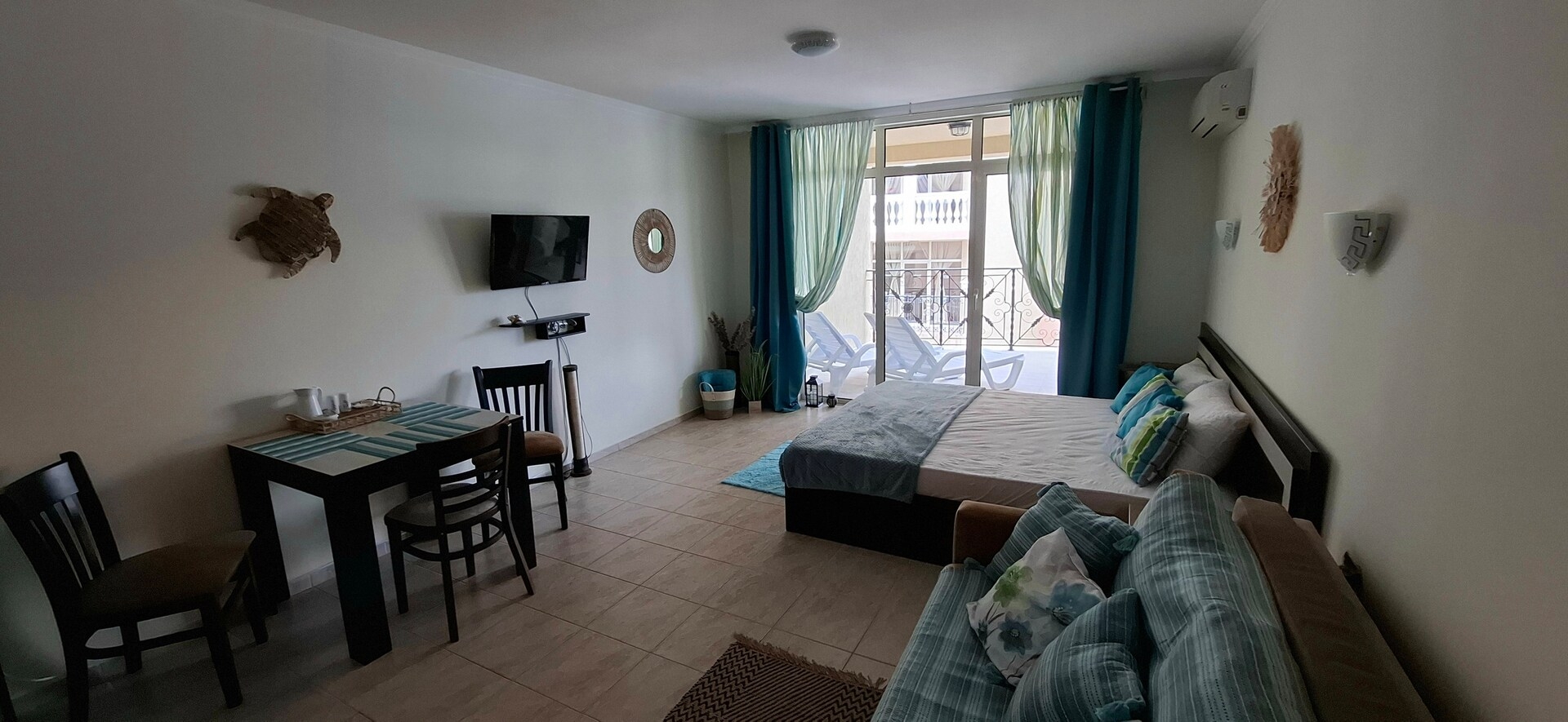 Stunning Sea View Studio in Elenite 5 Flat Manager Booking