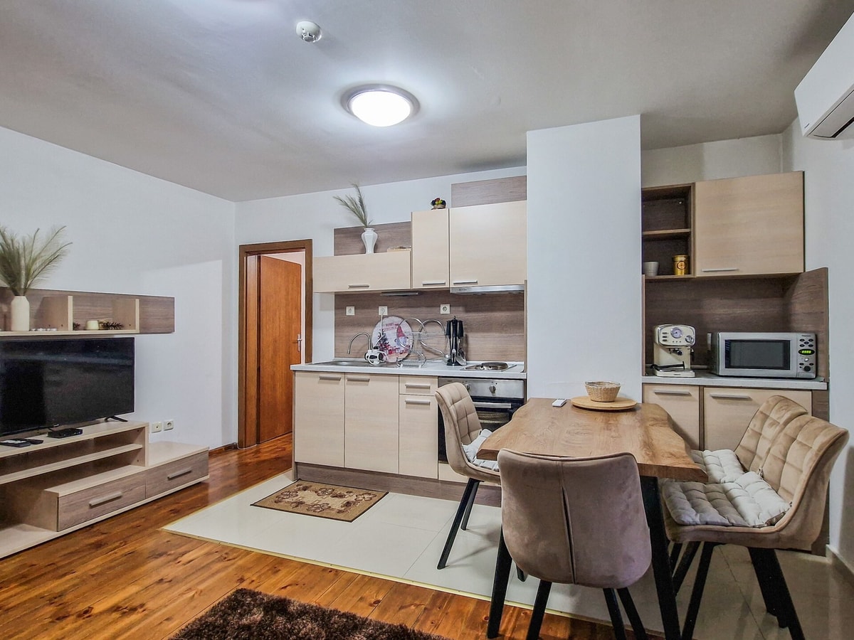 Central Bansko Flat for Rent, Near the Gondola 5 Flat Manager Booking